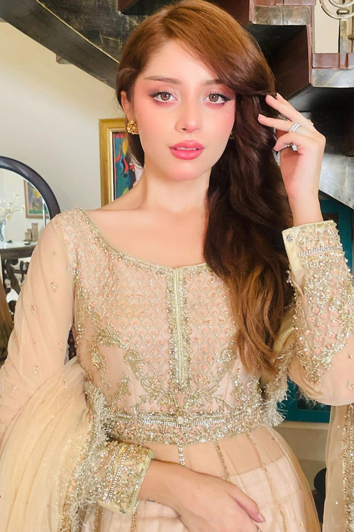 Alizeh Shah